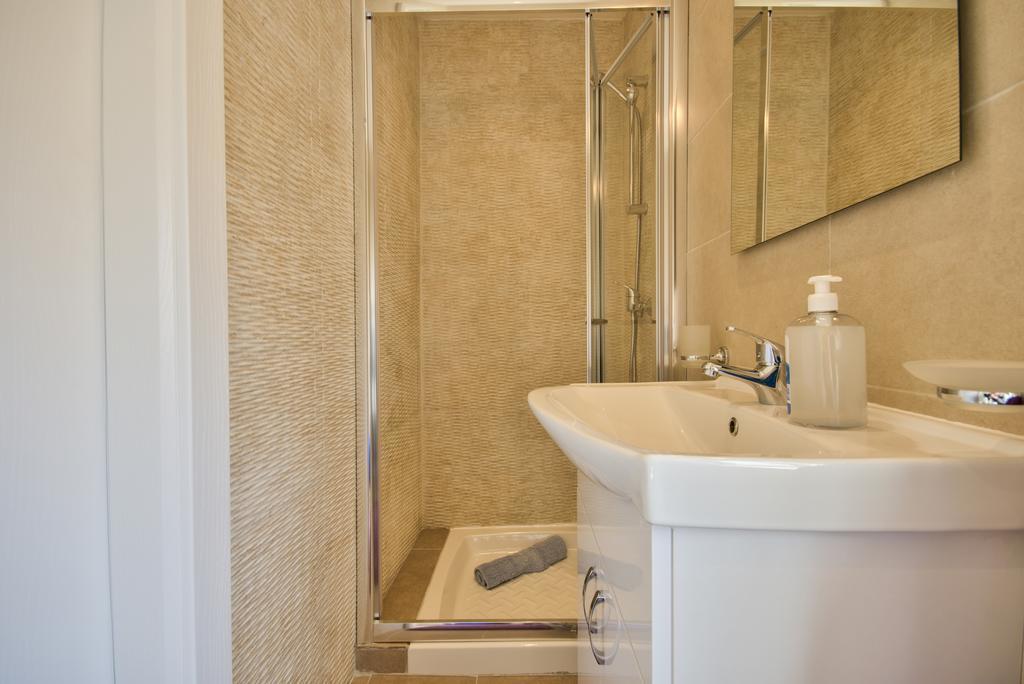 Valletta Luxe 3-Bedroom Duplex Penthouse With Sea View Terrace And Jacuzzi エクステリア 写真