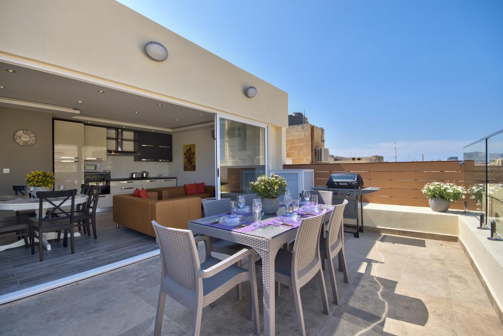 Valletta Luxe 3-Bedroom Duplex Penthouse With Sea View Terrace And Jacuzzi エクステリア 写真