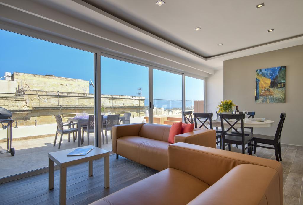 Valletta Luxe 3-Bedroom Duplex Penthouse With Sea View Terrace And Jacuzzi エクステリア 写真